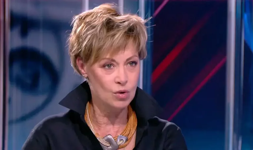 Тв водещата Радина Червенова се оказва прототип на статуя на