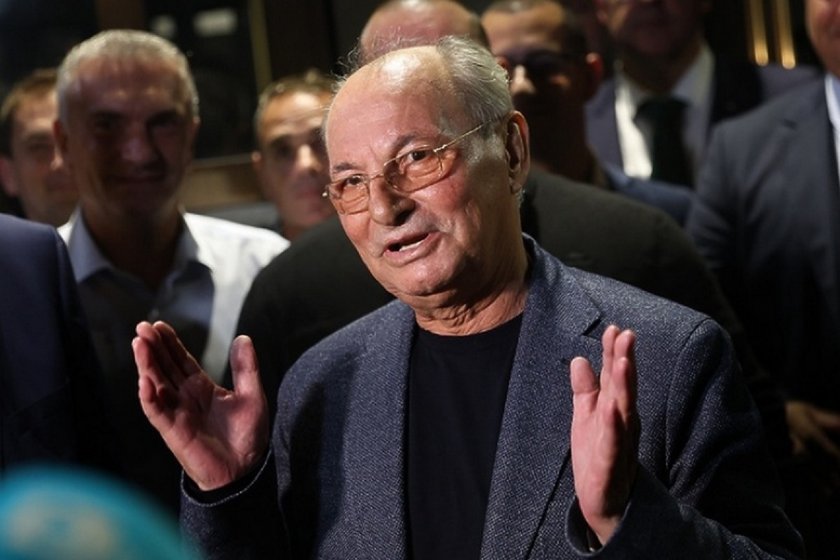 Административният съд в София (АССГ) отхвърли жалбата на Ахмед Доган