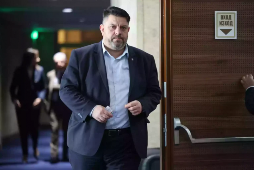 Новият партиен лидер на Позитано 20 Атанас Зафиров очевидно е