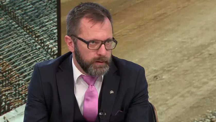 Председателят на Управителния съвет на АПИ Йордан Вълчев, който на