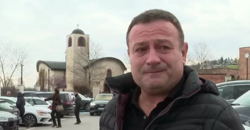 Страхотно, слънчево дете. Това е грехота. Нямаме право да си