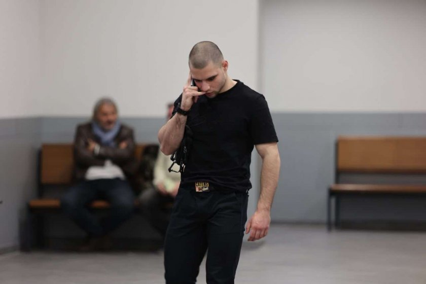 4 години затвор за прокурорския син Васил Михайлов. Приспада му