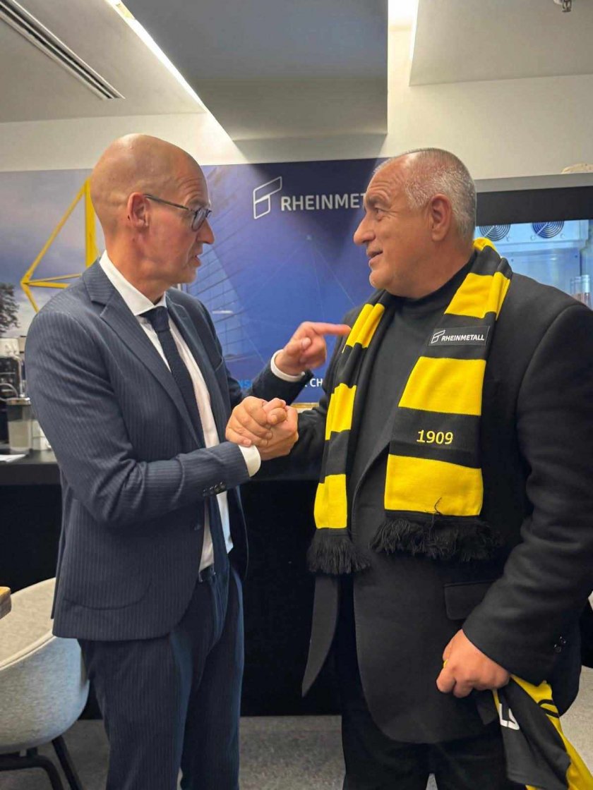 Лидерът на ГЕРБ Бойко Борисов пътува във вторник за Дортмунд,