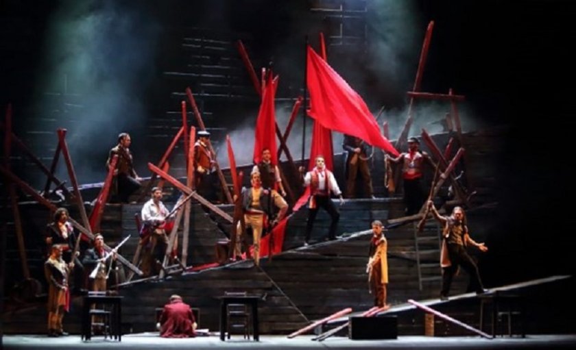 „Клетниците“ триумфират в Софийската опера
