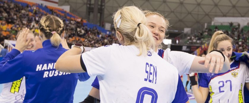 Русия на 1/2-финал на Световното по хандбал за жени