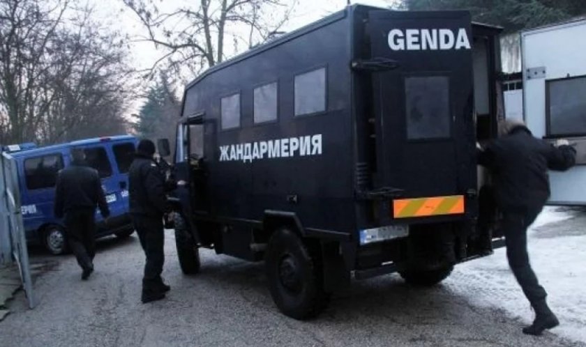 Изпратиха жандармерия в Перник по настояване на ВиК
