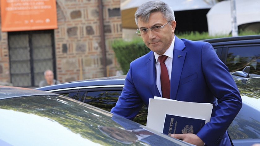 Лидерът на ДПС и на ПГ на ДПС-Ново Начало Делян