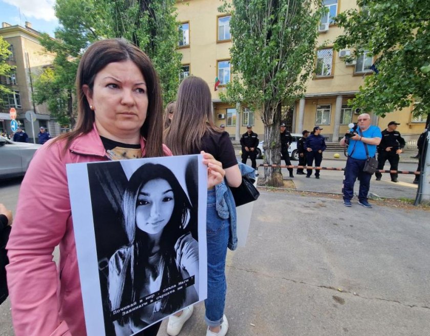 Поредна вечер на протести в Хасково