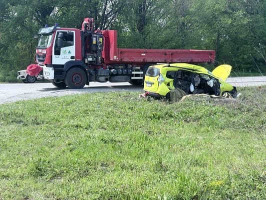 Движението по международния път Е-79 между Монтана и Враца е