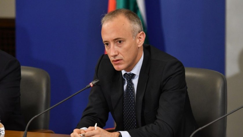 Най-рано през учебната 2026-2027 година ще бъде въведен задължителен избираем