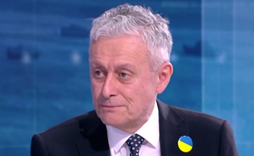 Паси: И с Шенген, и с еврозоната закъсняхме