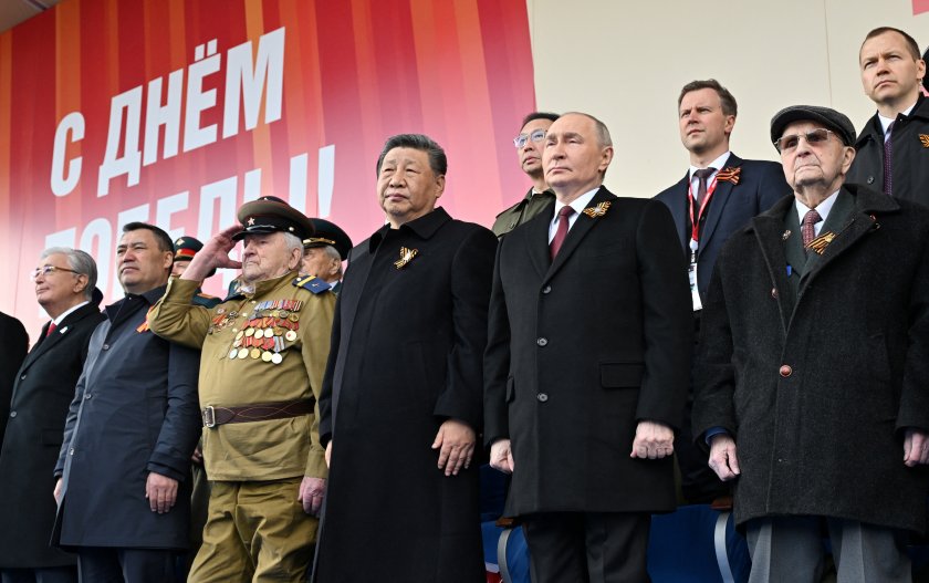 Путин сдържано спомена войната в Украйна в речта си на парада