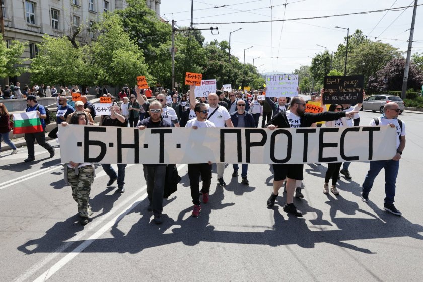 В БНТ заслужават наистина повече за слугинажа си