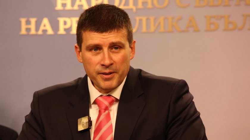 Ивелин зове президента да влезе в парламента и да разбута кочината