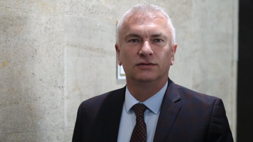 Ибрямов: Чакъров да напусне НС, обединението с ДПС-Ново начало е солова акция 