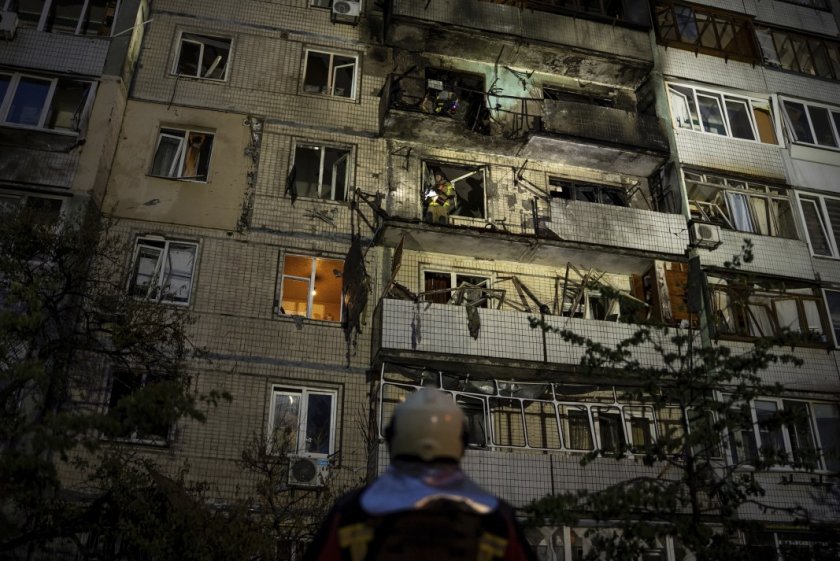 Украйна: Русия ни атакува с 60 дрона