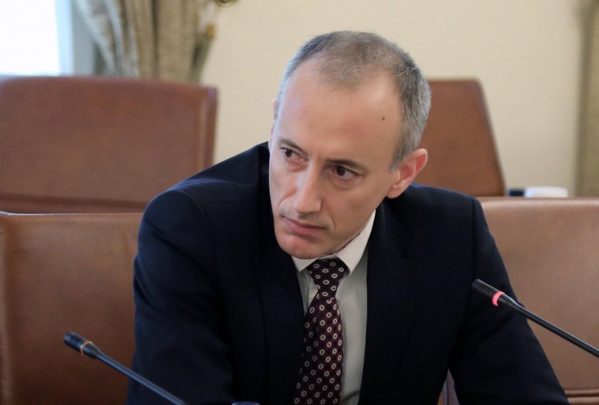 Отпуснаха още милиони за детски градини, училища, физкултурни салони и общежития