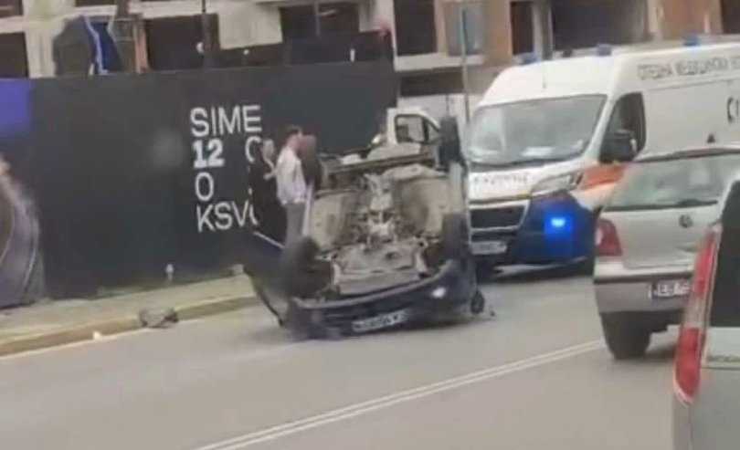 За поредна тежка катастрофа с обърнат по таван автомобил съобщиха
