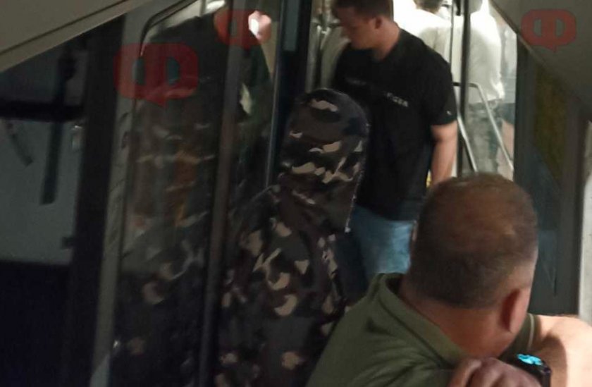 Пътници беснеят в новите влакове: Пълен ужас и хаос е това