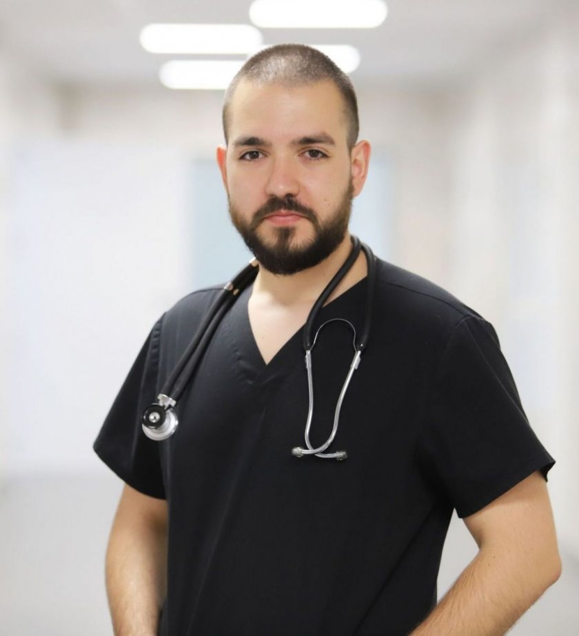 Слънце, море, отпуски, но и вируси. Макар и по-често да