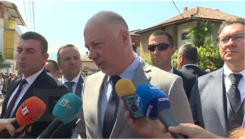 Желязков: Имаме план за евакуация на българите от Израел