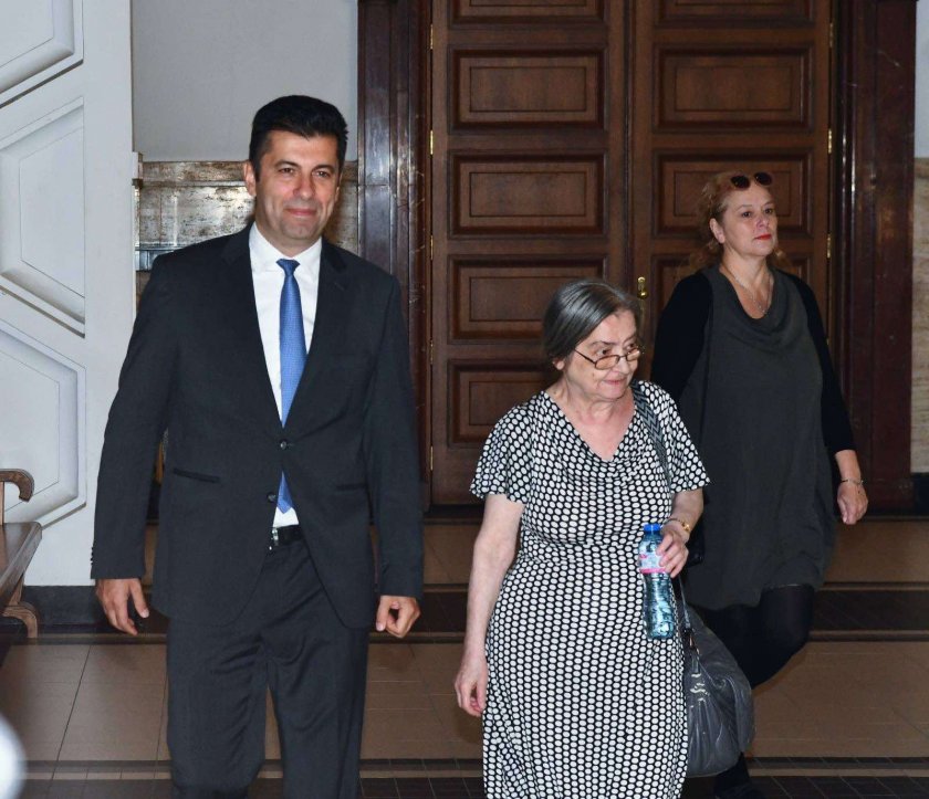 Делото срещу Кирил Петков за ареста на Бойко Борисов започна