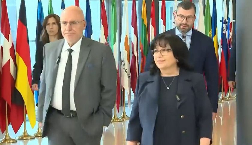 Всички държави членки от Еврогрупата подкрепиха единодушно членството на България