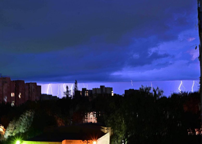 В петък до обяд ще е слънчево. Следобед и вечерта