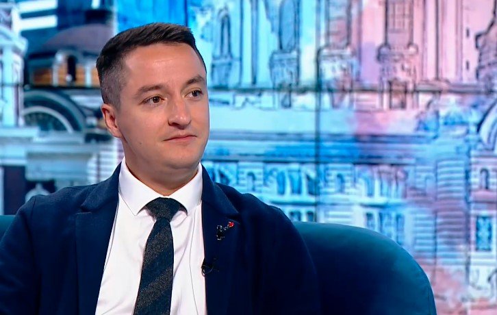 Божанков удари приятелско рамо на Киро: Достойна постъпка е оставката му