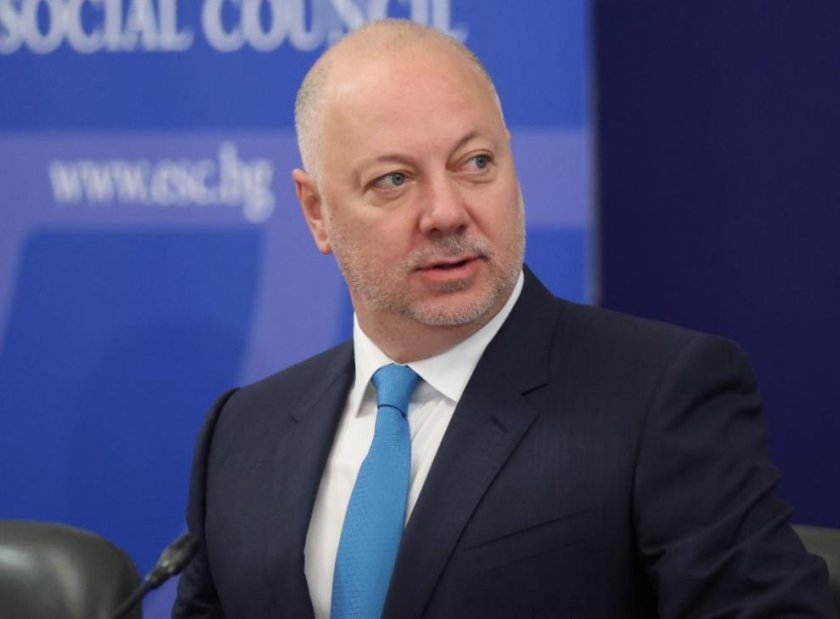 Желязков, Запрянов и Георг Георгиев са вече в Хага
