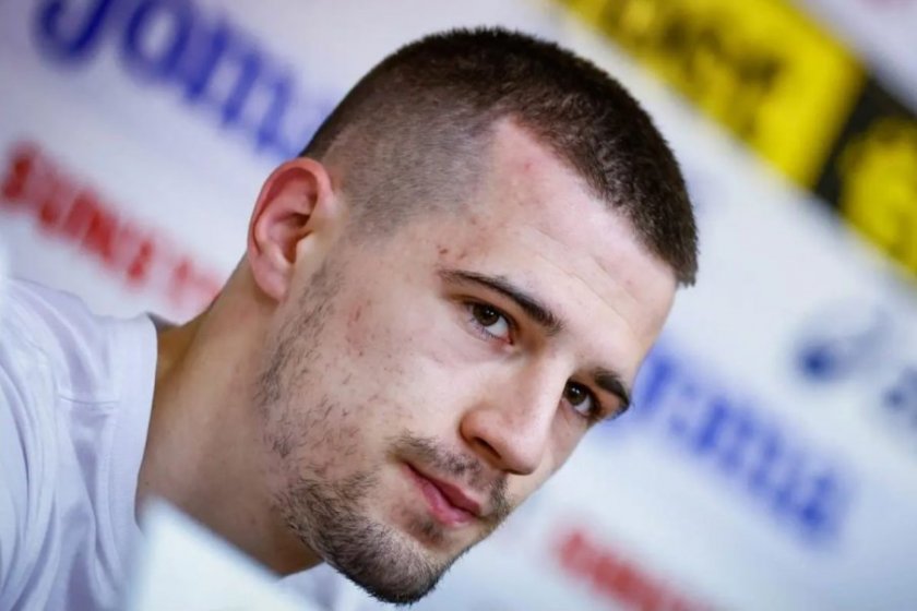 Халфът Асен Митков обяви Марин Петков за лидера на Левски.