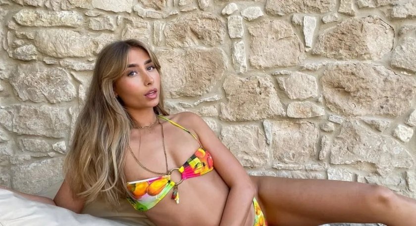 Порно моделът Лили Филипс обяви, че е преспала с 1