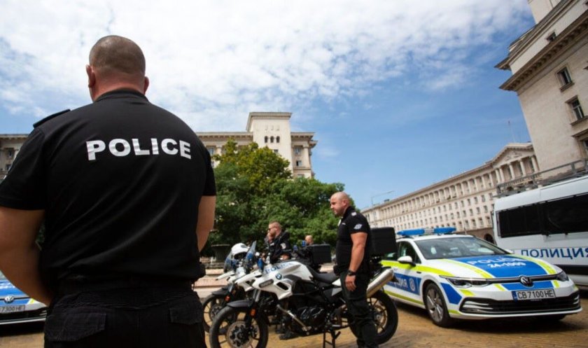 Всичката полиция се стича в центъра на София, видя Lupa.bg.