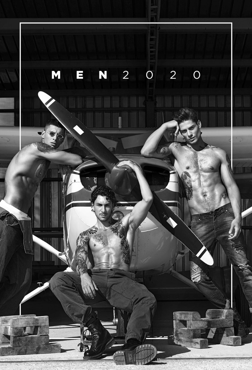 Секси мъже украсиха календар за 2020 (Снимки)