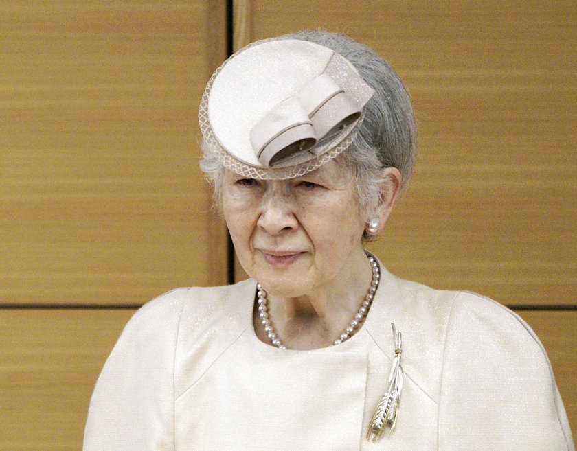 Лошо: Японската императрица повръща кръв