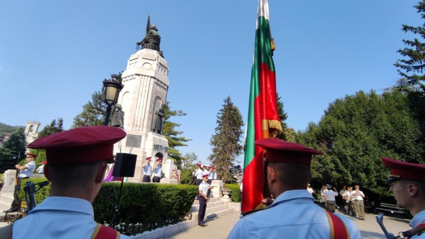 Търново отбеляза 148 години от освобождението на града