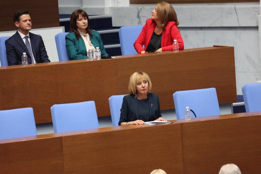 БСП е на смъртно легло - и по-добре да се