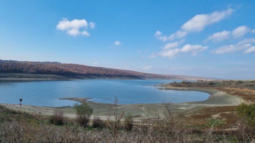 Нечовешко: В 57 общини има режим на водата