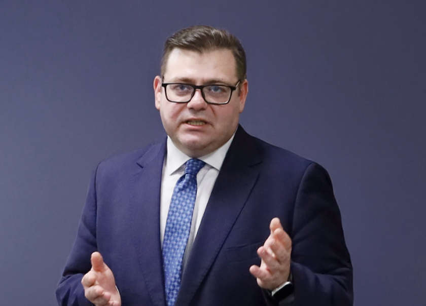 Политолог: Ами ако Радев остане на "Дондуков" 2 и след мандата? 