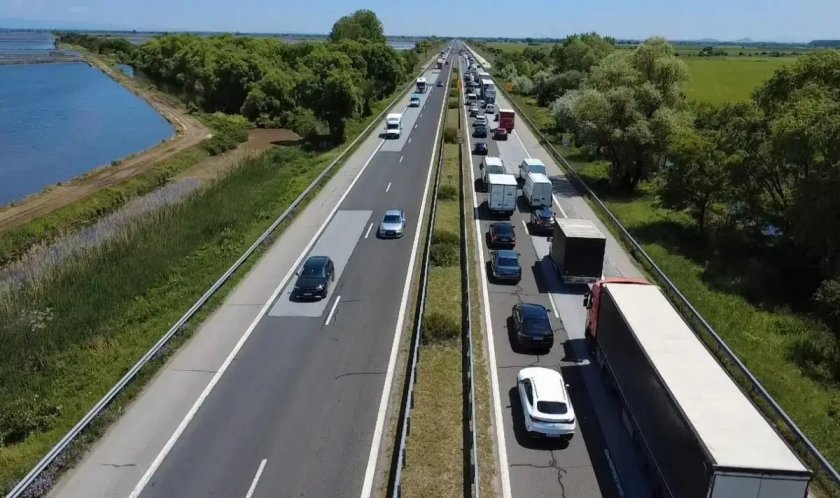 От Агенция пътна инфраструктура са си раздали през 2024 г.