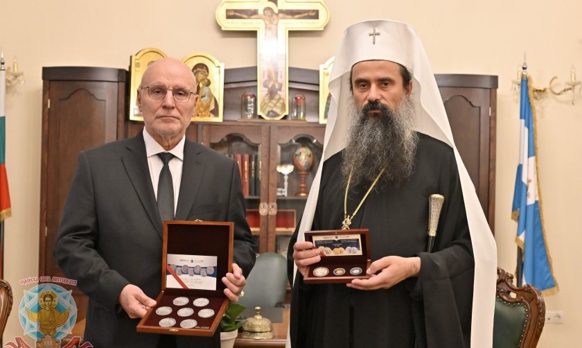 Патриархът благослови преминаването към еврото