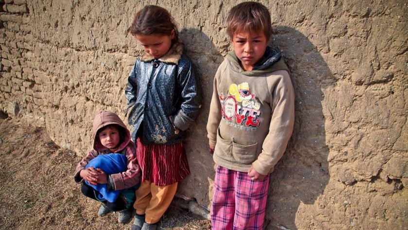 35% от децата в България живеят в риск от бедност