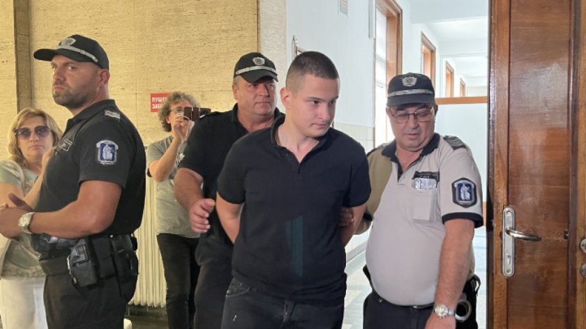 Съдът остави в ареста и четиримата задържани за побоя в Русе