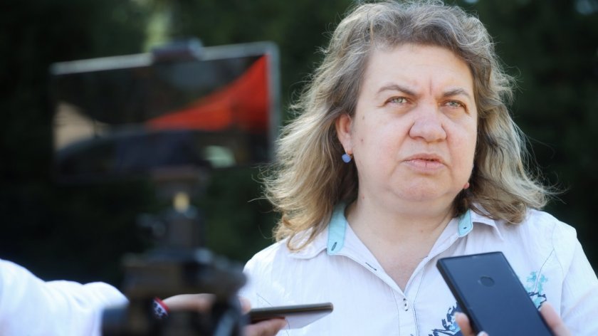 След полетите на Киселова: Шефът на Авиоотряда вече може да отказва на политици