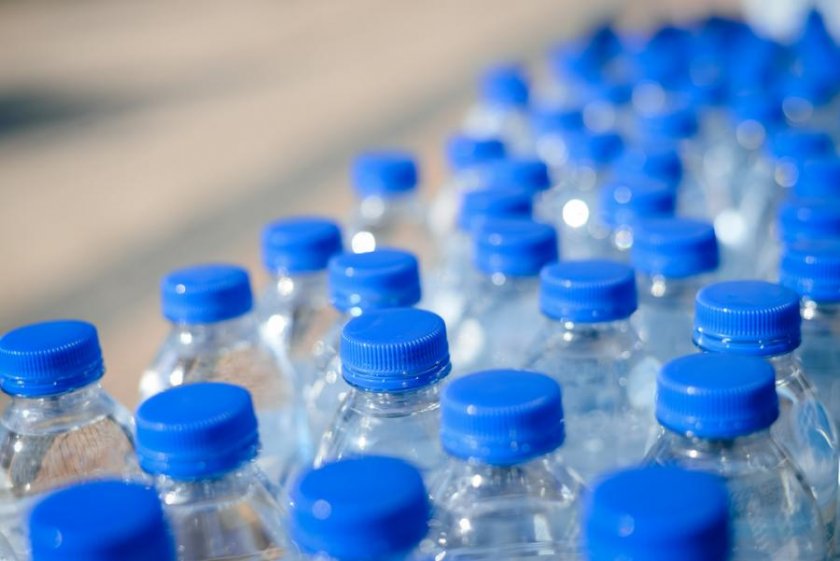 Детските храни в Перник ще се приготвят с бутилирана вода