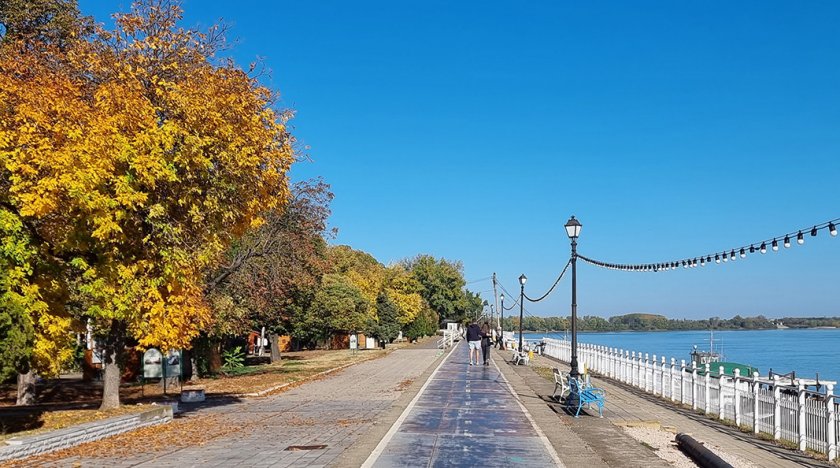 В сряда ще преобладава слънчево време, с разкъсана средна и