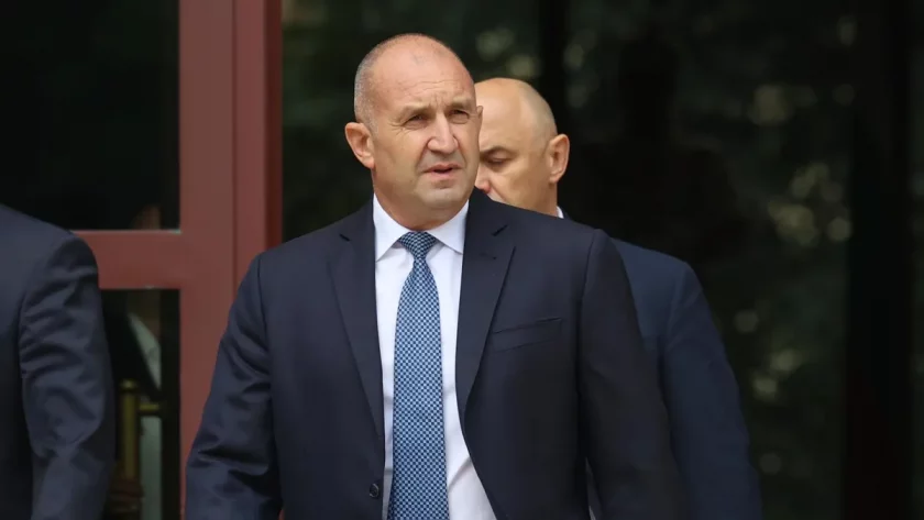 Аз не искам на този наистина прекрасен български празник -