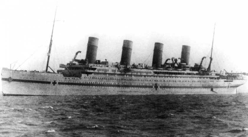 Вадят предмети от близнака на „Титаник“ - „Британик“, потънал през 1916 г.