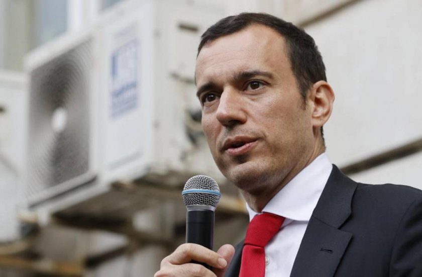 Кметът на София, Васил Терзиев, изпрати писмо до директорите на столичните