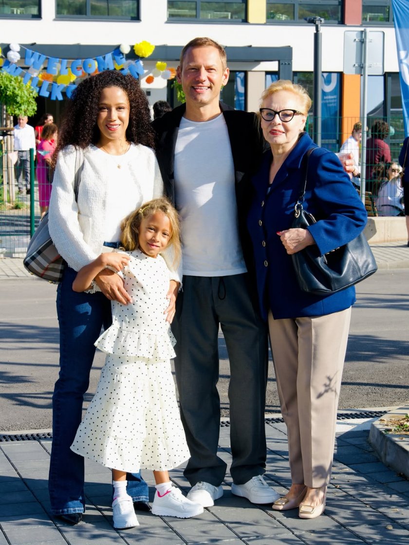 Първият учебен ден винаги е изпълнен с вълнение, усмивки и